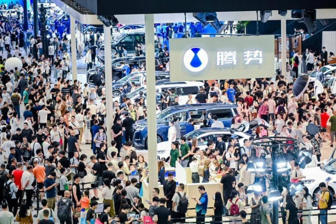 粤港澳大湾区车展映射区域性车展火爆