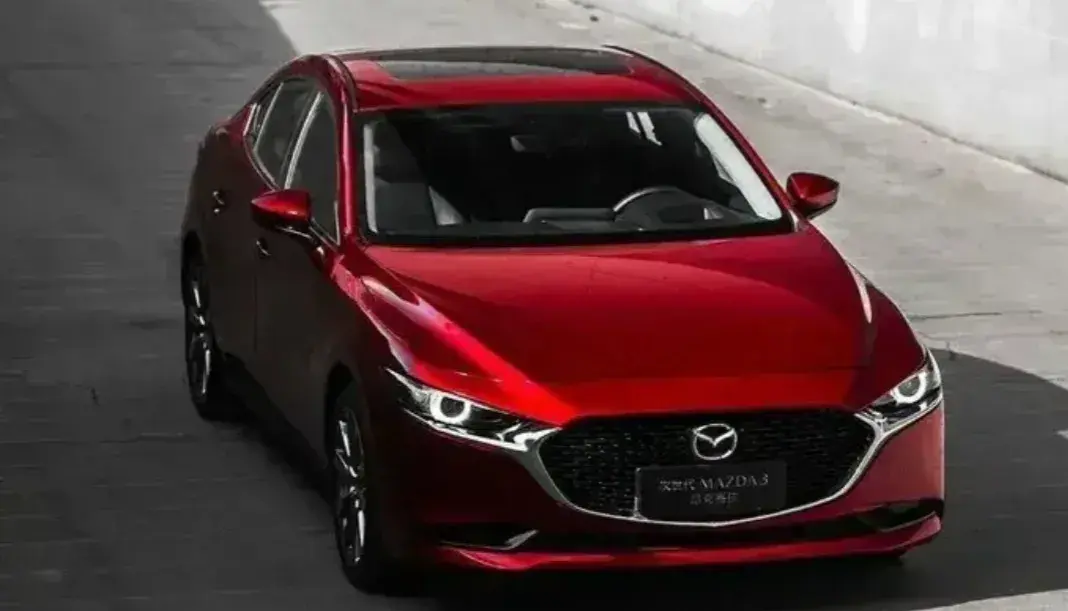 马自达全球首创弯道之王次世代mazda3昂克赛拉